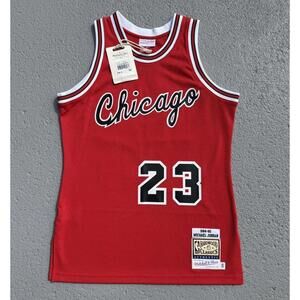 Mens Mitchell & Ness Authentic Michael Jordan ‘84 Chicago Bulls Jersey Medium 40